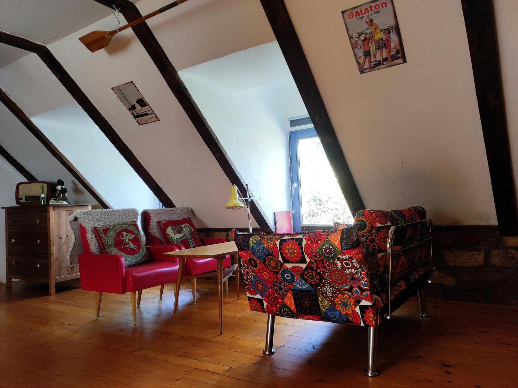 Apartment Henye Vintage A Kali-medenceben